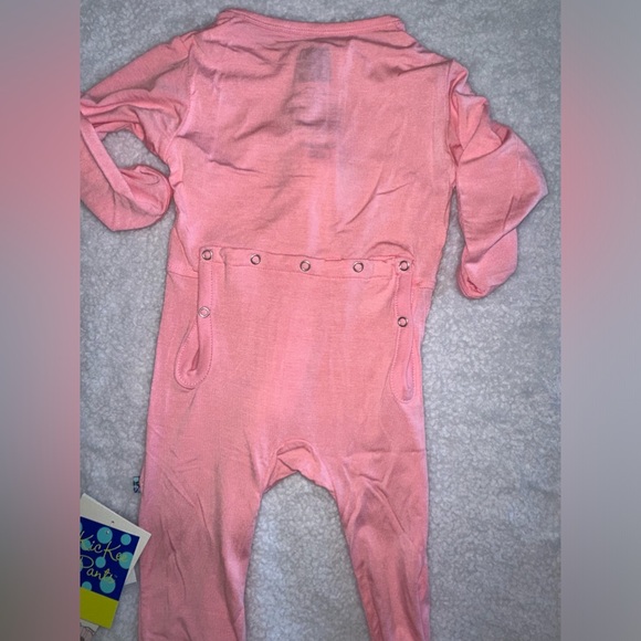 NWT Kickee Romper - Picture 4 of 5